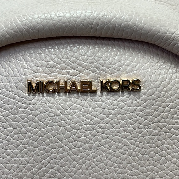 NWT Michael Kors ERIN Small Convertible Backpack -Powder Blush - Picture 3 of 12